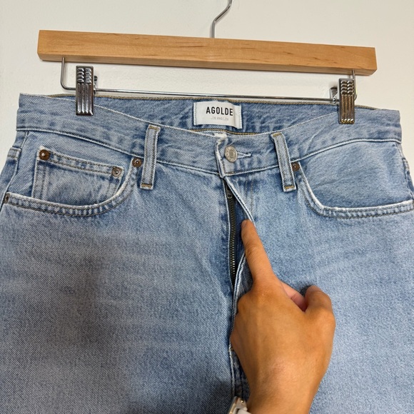 Agolde Mia Mid Rise Straight in Dimension - Picture 4 of 9